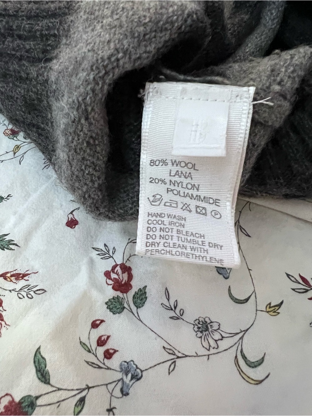 Fred Perry Gray Striped Sweater - Picture 4 of 5
